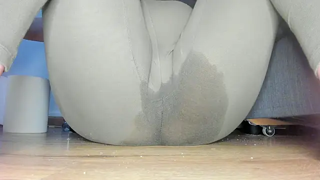 חדר צ'אט בשידור חי של Squirtlady38