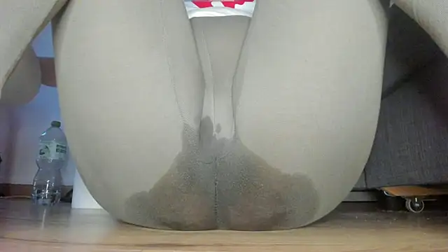 Squirtlady38 Cameră chat live