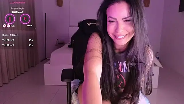 Helena_Karel Ruang Obrolan Langsung
