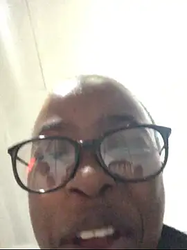 sweetvirgosoul23's Live Chat Room
