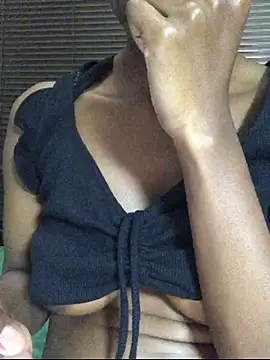 חדר צ'אט בשידור חי של HoneySweetGoddess