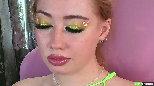 TinaBrook чат на живо
