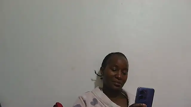 sluttylaura21 Cameră chat live