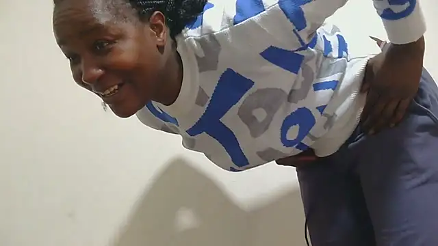 sluttylaura21 라이브 섹스 캠 쇼