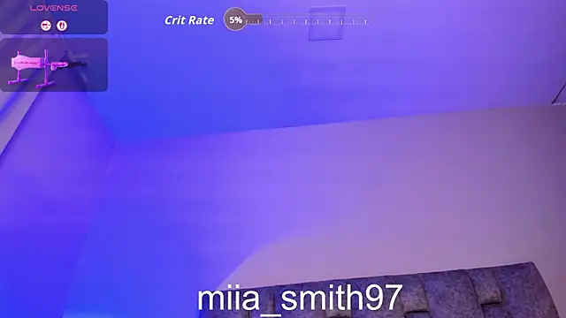 חדר צ'אט בשידור חי של miia-smith97