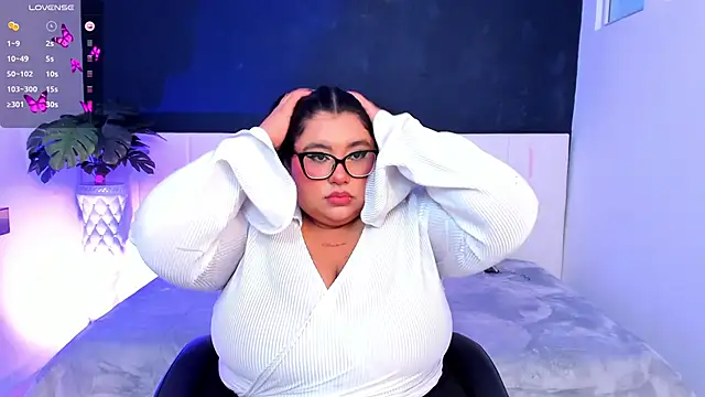 tifanny_bigboobs11 Live chatroom