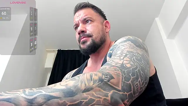 musclemonster31 Live Sex Cam-Show
