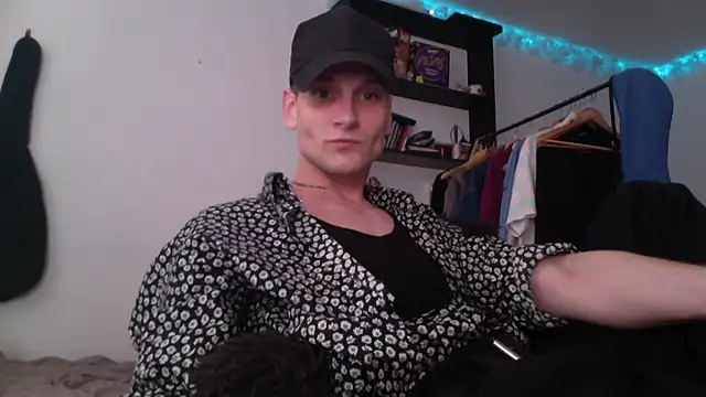 ETHAN_MOORE 실시간 채팅방