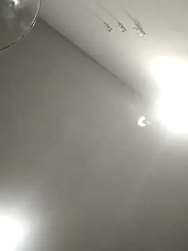 victoriaKimm 现场聊天室