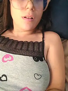 חדר צ'אט בשידור חי של Rafaelayamazaki