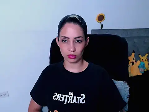 diana__34 Adlı Modelin Canlı Sohbet Odası