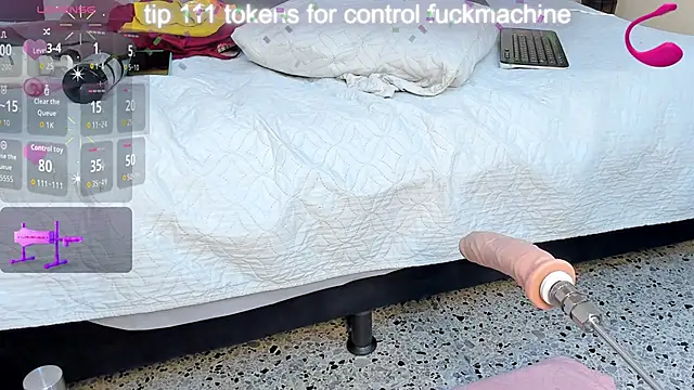 squirt_teen's Live Chat Room