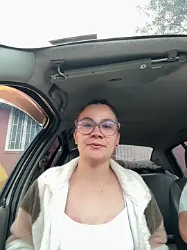 Chat soba uživo modela boomboomHooT