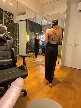 Pokój czatu na żywo – MileySin1111