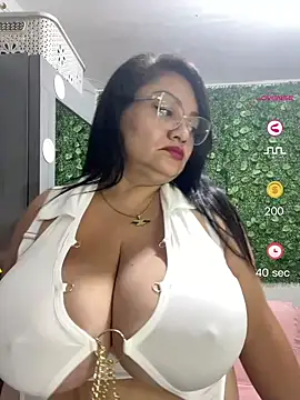 miaboobs19 Live Chatraum