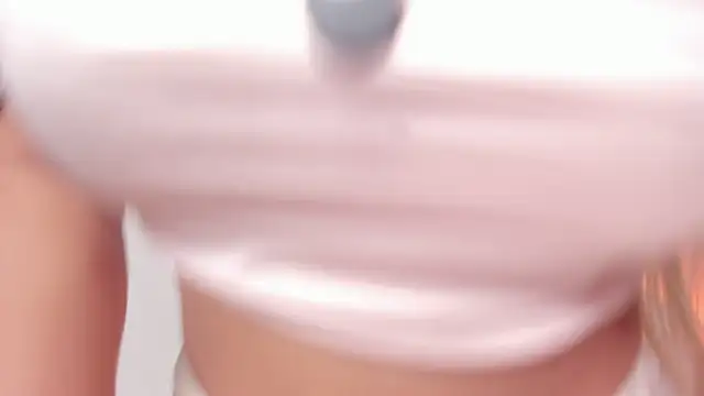 ReynaLuxe Cameră chat live