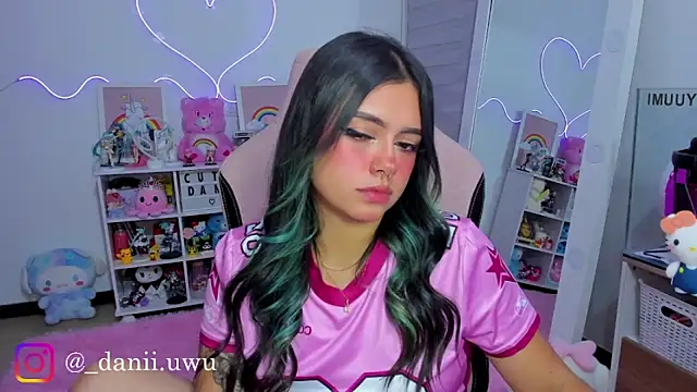 CuteDani_ Cameră chat live
