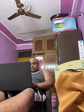 Dick_6inches_Delhi чат на живо