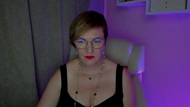 feliziaDesire's Live XXX Chat