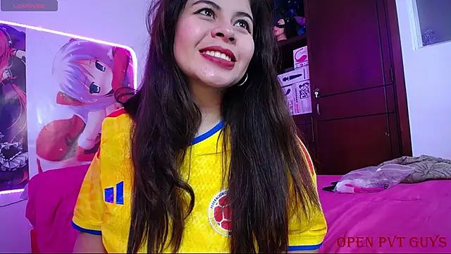 AntonellaAndMao Live Chatraum