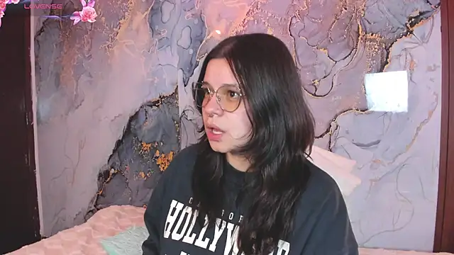 Chat soba uživo modela Mey_moon