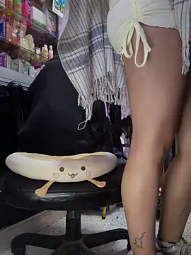 Phòng Chat Trực Tiếp TamySweetness