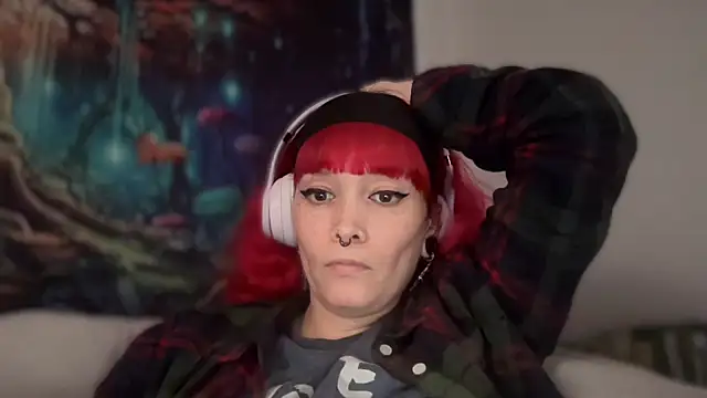 חדר צ'אט בשידור חי של FRRANNKIE