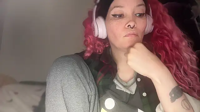 FRRANNKIE's Live Chat Room
