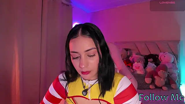 غرفة دردشة LucianaCarter المباشرة