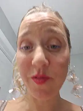 SkyelarsWorld Live Chatrum