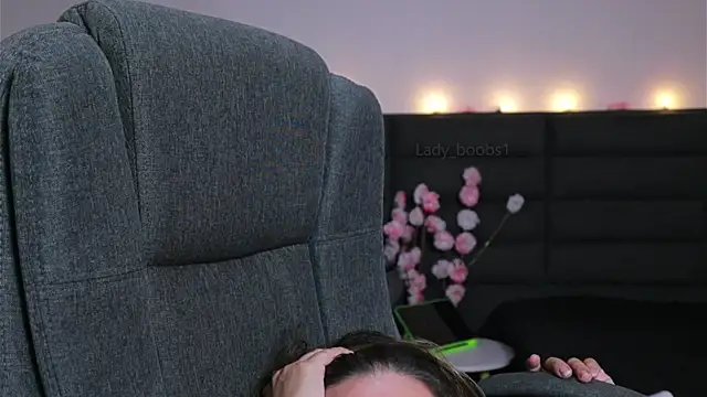 Živá chatovací místnost kathieandpovcock1
