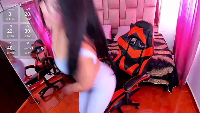 Sala de chat ao vivo de HotSummer8
