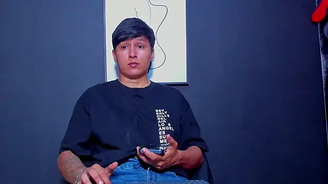 Sala de chat ao vivo de Tamarahryan