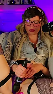 Kittychatte's Live Chat Room