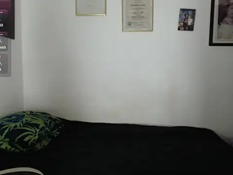 katty_lorens Adlı Modelin Canlı Sohbet Odası