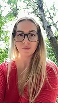 AngelicaPeligrosa élő chatszobája