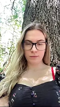 AngelicaPeligrosa's Live Chat Room