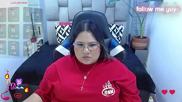 Živá chatovací místnost evelin_zaens