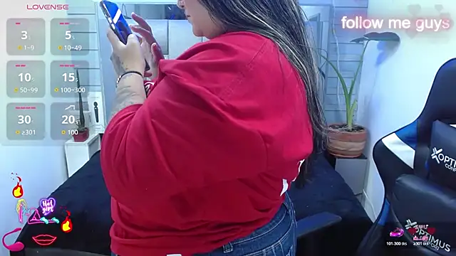 evelin_zaens Adlı Modelin Canlı Sohbet Odası