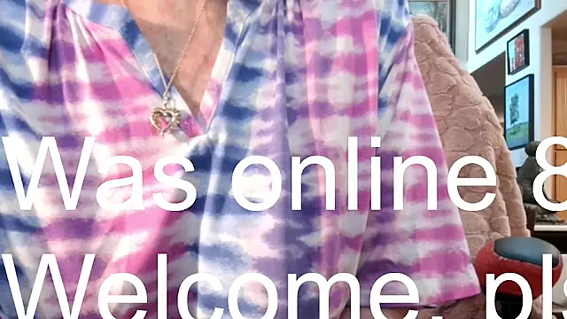 littlepistol01's Live Chat Room