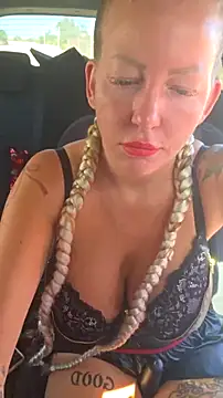 Jassy_Foxy – live chatrum