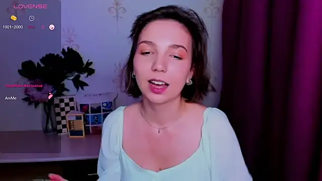 Živá chatovací místnost KindHazelHere_