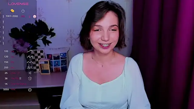 KindHazelHere_ – live chatrum