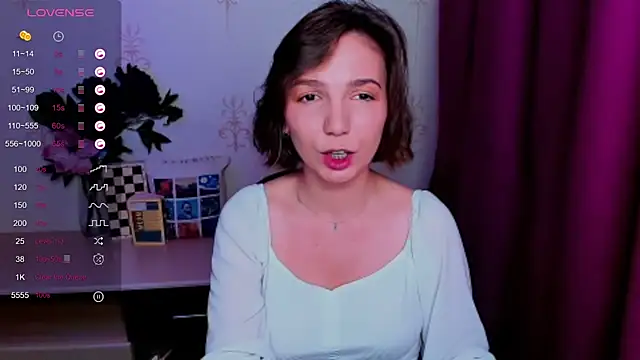 KindHazelHere_ live-chat rom