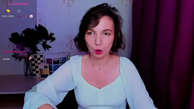 KindHazelHere_ – live chatrum