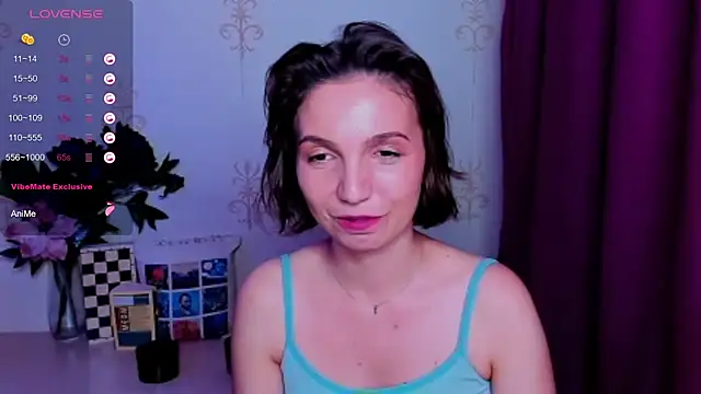 Živá chatovací místnost KindHazelHere_