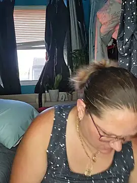 Pokój czatu na żywo – Sexynikki6969@xh