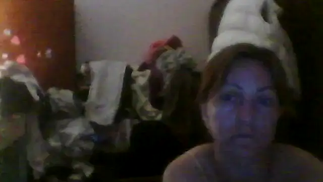ShawnaAdamsn Live chat-huone