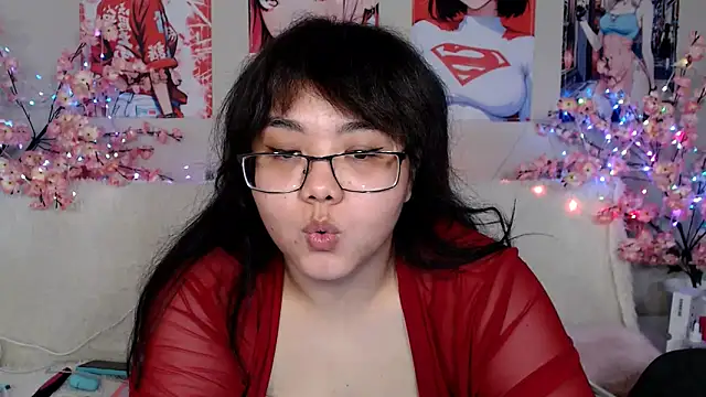 Moertomlly's Live Chat Room