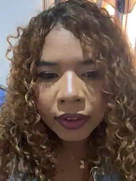 Živá chatovací místnost Your_big_ebony_goddness